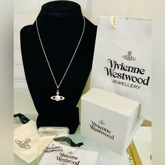 Vivienne Westwood Necklace New “HostPick” - Picture 4 of 10